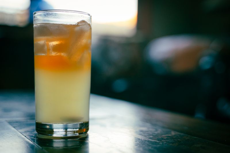 Refreshing iced tea with lemon at Dions